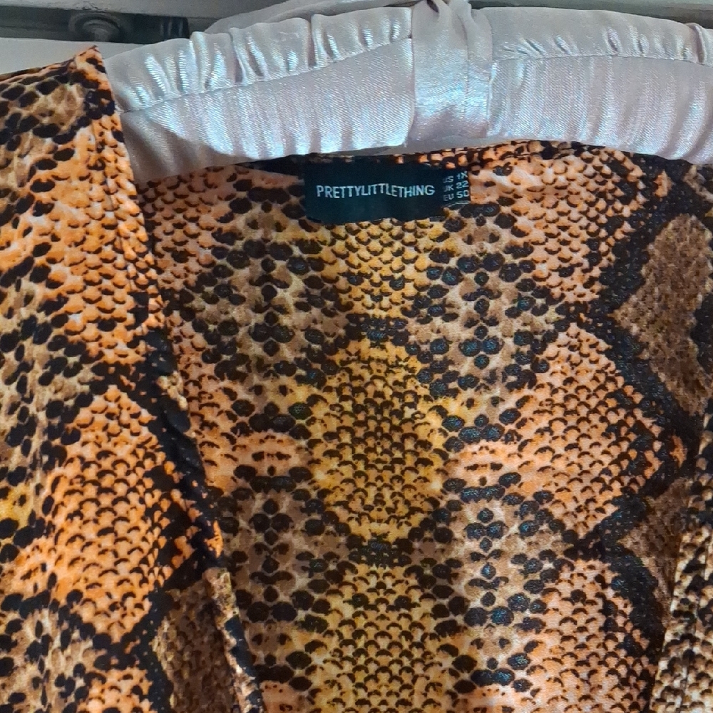 PrettyLittleThing Reptile Print Top- Orange and Brown